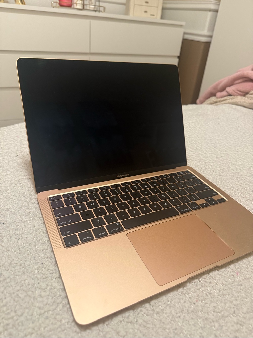 Apple MacBook Air - Rose Gold Laptop